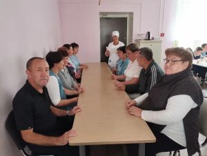 В Кадыровской школе прошла лекция про ВИЧ