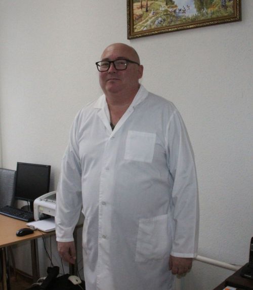 Илфат Салихов: «Тәмәке тартучы янында басып тору да зыянлы»