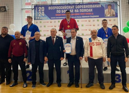 Заинский борец Артем Хромов стал призером всероссийских соревнований