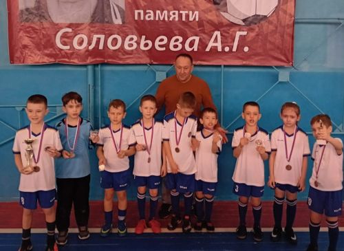 Юные спортсмены Заинска стали призерами футбольного турнира