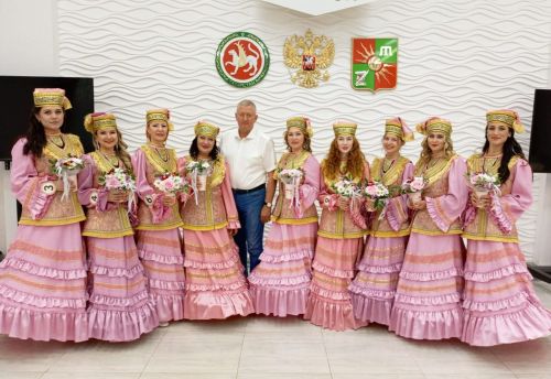 В Заинске первую красавицу Сабантуя выберут из девяти девушек