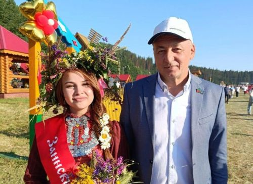 Заинская девушка стала «Кряшенской красавицей онлайн» на республиканском празднике «Питрау»