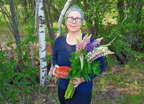 «Собираю не только ягоды, но и моменты счастья» — философия жизни Назили Тучибаевой