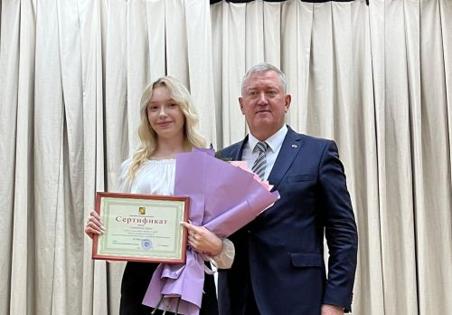 Лучшей ученицей этого года в Заинском районе стала Дарья Столбова из школы №7