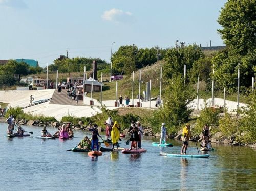 В Заинске костюмированный SUP-фестиваль собрал ярких и креативных участников