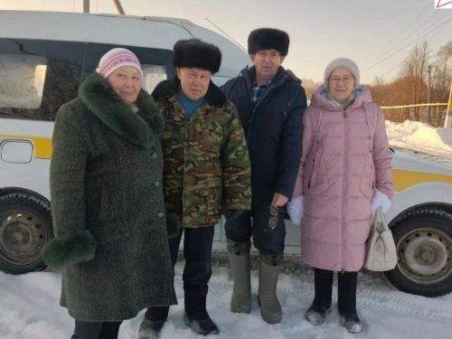 В Заинском районе пожилые сельчане проходят диспансеризацию с доставкой