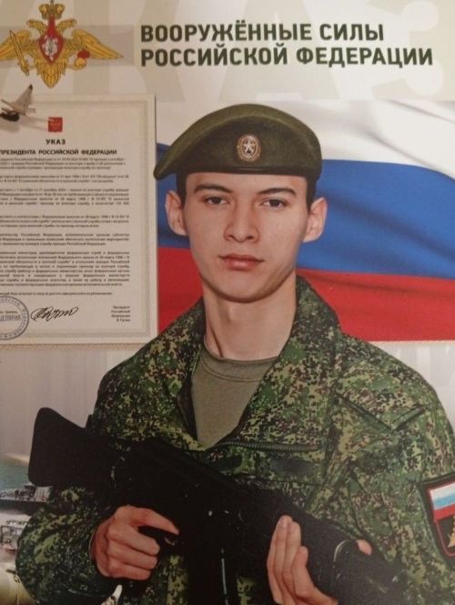 Александр Осипов из Багряжа служит в Ракетных войсках