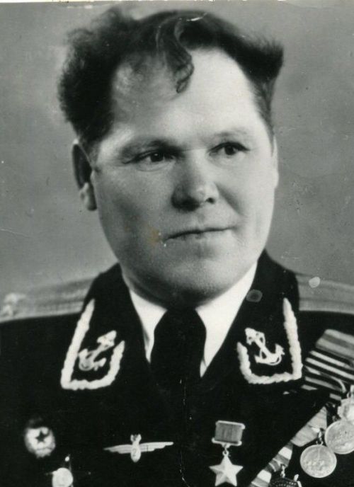 Герой СССР Григорий Ларионов: подвиг летчика и улица в Заинске