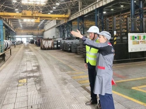 Глава района Разиф Каримов посетил заводы «ТЕХНО» и «Аккурайд Уилз Руссиа»