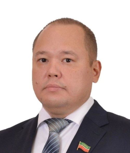 Сабантуй объединяет нас: поздравление депутата Рияза Комарова