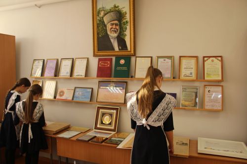 Зәй районы Түбән Биш мәктәбендә Рабит Батуллага багышланган музей ачарга җыеналар