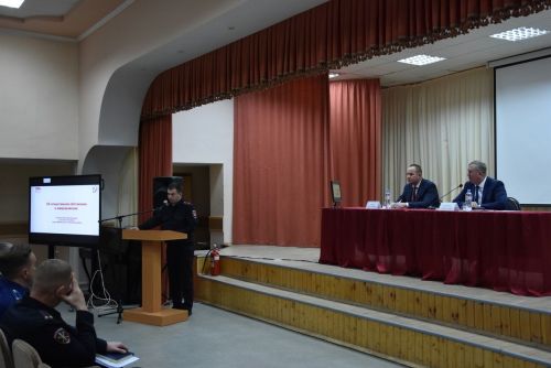 Насилие нельзя терпеть: заинский участковый доложил об оперативной обстановке в Новом городе