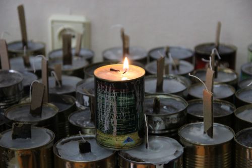 В одной из школ Заинского района изготовили более 150 окопных свечей