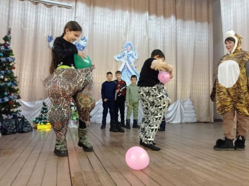 Зәй районы Дүрт-Мунча авылы мәдәният йортында Яңа ел, Раштуа бәйрәмнәрен үткәрделәр