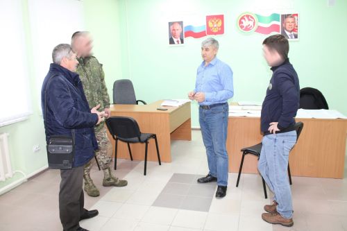Социальный координатор фонда «Защитники Отечества» Сергей Хватков оказывает всестороннюю помощь ветеранам СВО и их семьям
