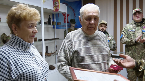 Семье ветерана Великой Отечественной войны Андрея Минеева вручили награду