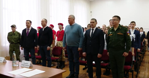 Открытый урок для школьников провел глава района Разиф Каримов