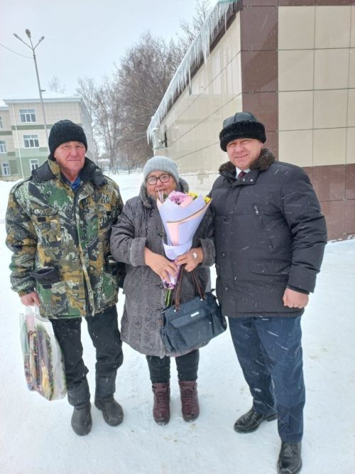 Заинские дорожники поздравили матерей мобилизованных сотрудников с Днем матери
