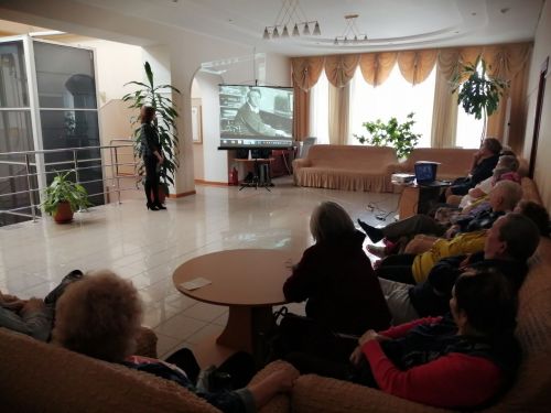 Зәй үзәк китапханәсе “Шатлык” тернәкләндерү үзәгендә бөек рус җырчысын искә алу кичәсе уздырды