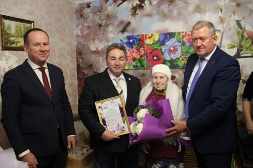 В Заинске 100-летний юбилей отметила ветеран Великой Отечественной войны Анна Моисеева