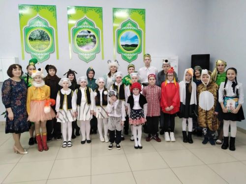 Аксар авылы китапханәсендә «Яраткан әкият геройлары» район балалар фестиваль–конкурсы үткәрелде
