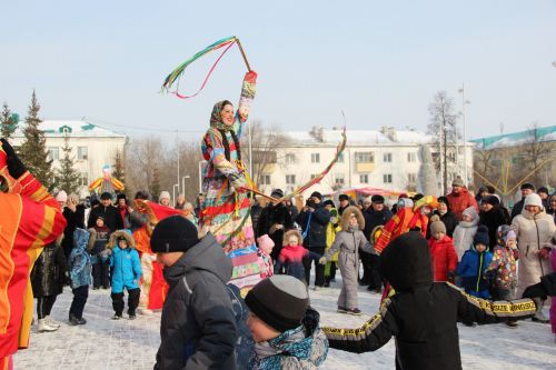 Заинцы проводили зиму и встретили весну масленичными гуляниями