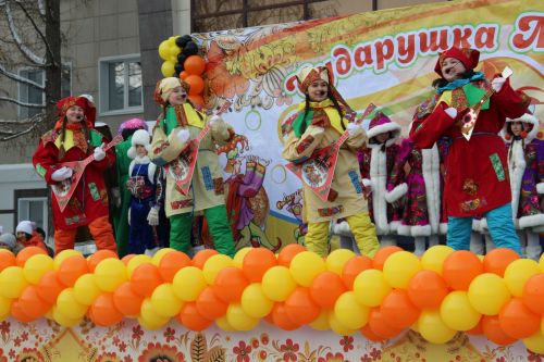 Заинцы проводили зиму и встретили весну масленичными гуляниями