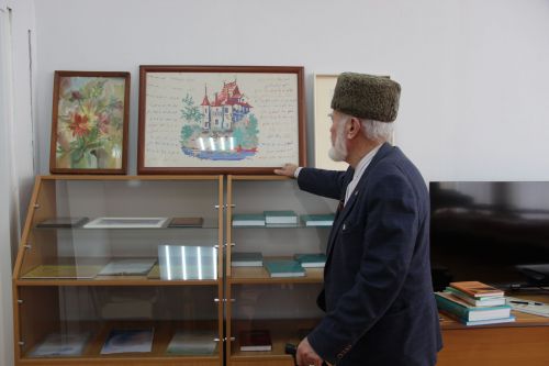 Татарстанның халык язучысы, Габдулла Тукай премиясе лауреаты Рабит Батуллага укыган мәктәбендә музей ачтылар