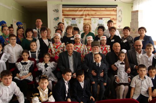Татарстанның халык язучысы, Габдулла Тукай премиясе лауреаты Рабит Батуллага укыган мәктәбендә музей ачтылар