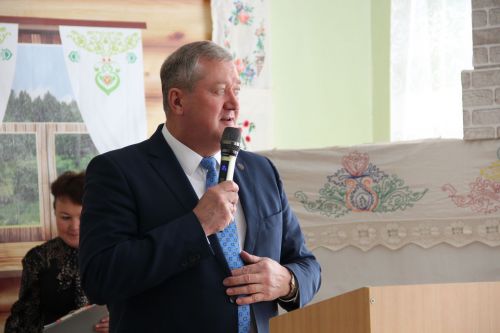 Татарстанның халык язучысы, Габдулла Тукай премиясе лауреаты Рабит Батуллага укыган мәктәбендә музей ачтылар