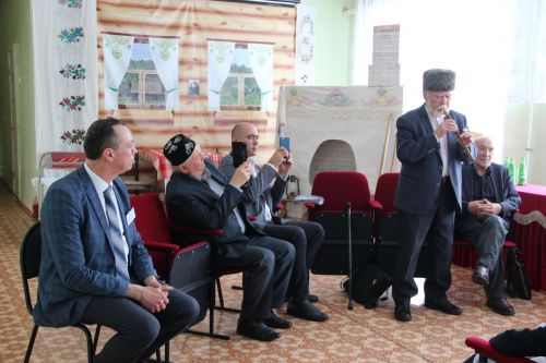 Зәйнең Түбән Биш мәктәбендә Рабит Батуллага багышлап музей ачылды
