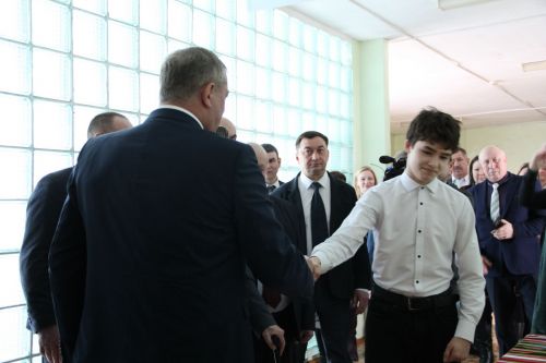 Зәйнең Түбән Биш мәктәбендә Рабит Батуллага багышлап музей ачылды