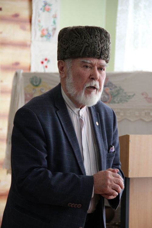 Зәйнең Түбән Биш мәктәбендә Рабит Батуллага багышлап музей ачылды
