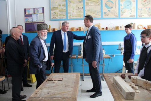 Зәйнең Түбән Биш мәктәбендә Рабит Батуллага багышлап музей ачылды