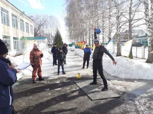 Авыл хезмәтчәннәре спортны ярата