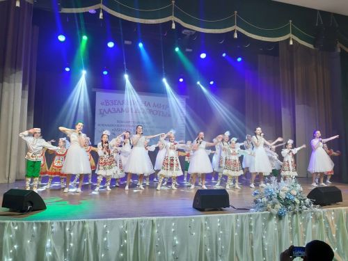 Зәйнең “Мирас” халык җыр һәм бию ансамбленең хисап концерты узды
