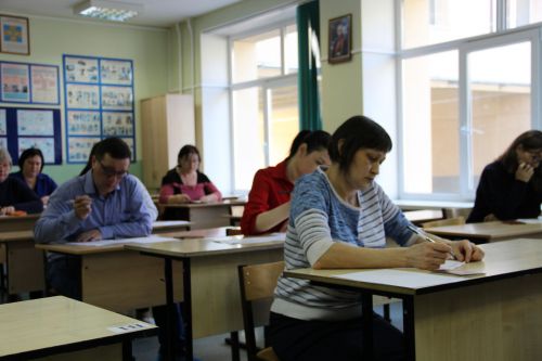 В Заинске родители выпускников сдали ЕГЭ