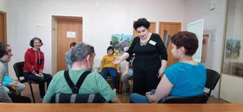 В центре «Радость» провели психологический тренинг «Расширяя границы»