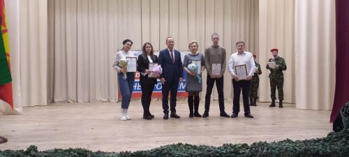 В Заинске чествовали волонтеров, помогающих мобилизованным землякам