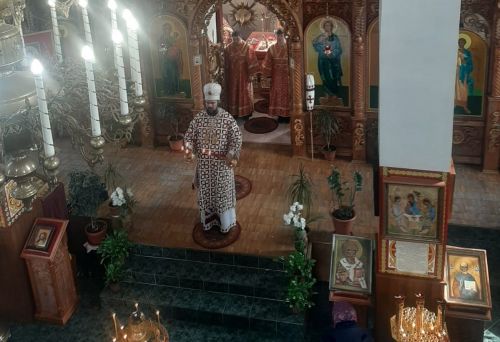 В Заинск привезли Благодатный огонь