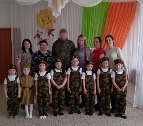 Участник СВО посоветовал детям учиться самостоятельности и не сидеть в телефоне