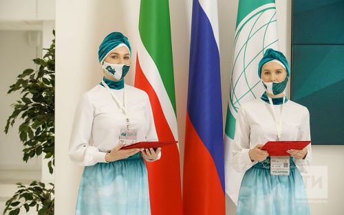 800 волонтеров отобрали для помощи в проведении KazanForum