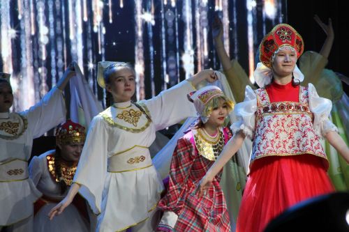 Девять семей из районов Татарстана представили свои родословные в Заинске