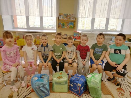 Заинские дошкольники поучаствовали в сборе макулатуры