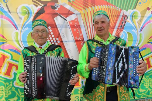 Гармонисты Заинского района собрались на фестивале «Играй, гармонь!»