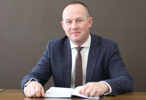 Эмиль Галеев: “Районда күләмле төзү-төзекләндерү эшләре бара”