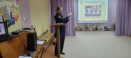 В Заинске родителям напомнили о противопожарной безопасности