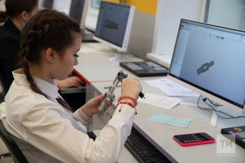 Татарстанских студентов приглашают поучаствовать в конкурсе «Умник-2023»
