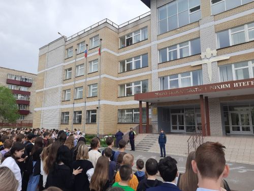 В Заинске детям перед каникулами напомнили о безопасности