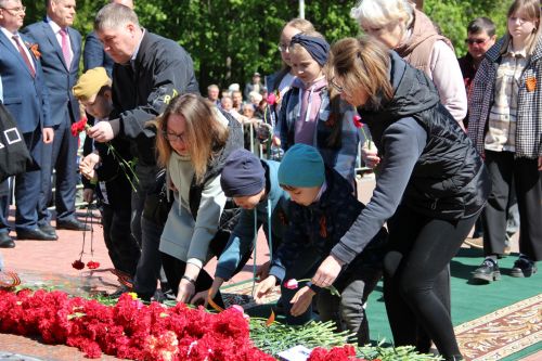 Фоторепортаж празднования Дня Победы в Заинске